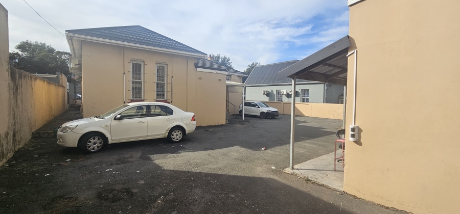 Commercial Property for Sale in Southernwood Eastern Cape